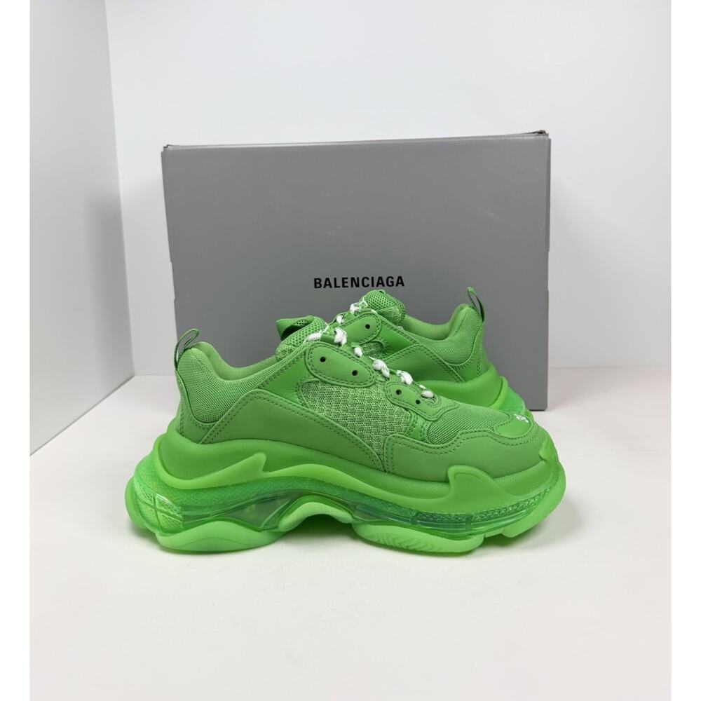 Size 38EU/8W - Balenciaga Triple S Fluo Green Sneakersđź’š NEW/RETAIL $1K! - Picture 5 of 10